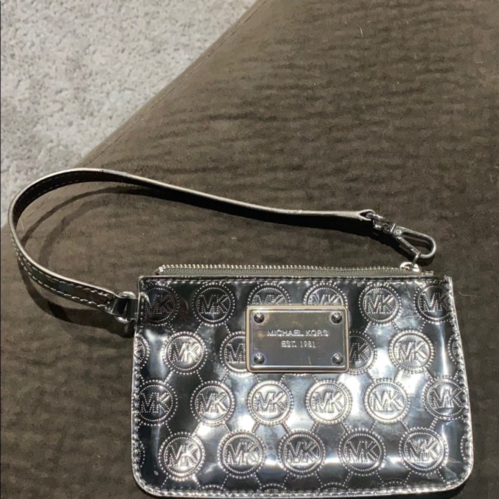 Michael Kors metallic wristlet